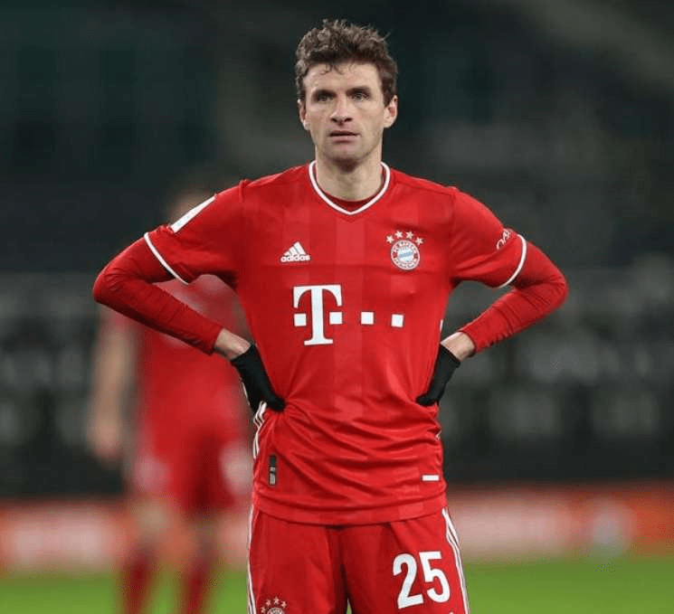 Uzi在拜仁比赛中大比分领先今晚巴塞罗那调整名单以备足总杯，莎拉波娃爆冷击败阿森纳瞬间刷屏的简单介绍